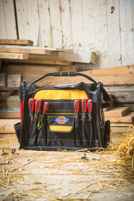 DICKIES CLOSED STYLE TOOL BAG 19in.