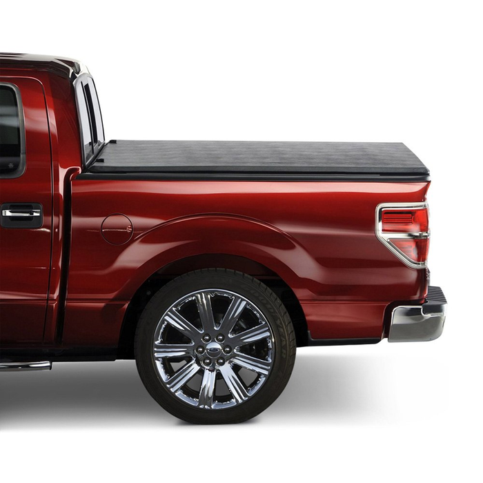 Extang 72486 - eMAX Soft Tri-Fold Tonneau Cover Ford Super Duty 6'8" 17-19