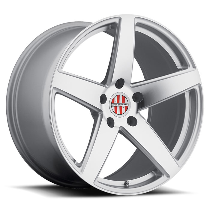 BADEN 18X8 5-130 45P C71.5 SILVER MCH