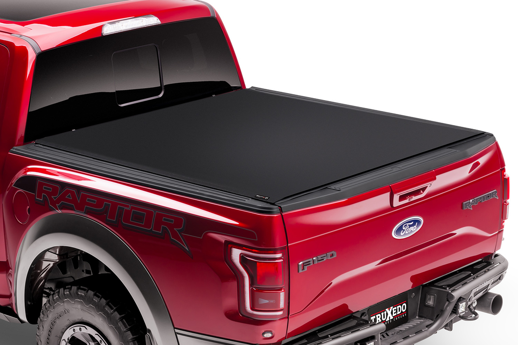 Truxedo 1573316 - Sentry CT Hard Roll up Tonneau Cover Chevy Silverado/Sierra 2500/3500 6'9" 19-20